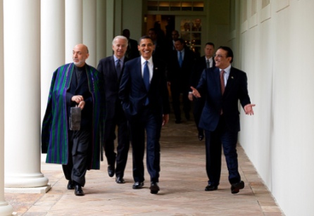 Barack_Obama,_Hamid_Karzai_&_Asif_Ali_Zardari_after_trilateral_meeting_5-6-09_1